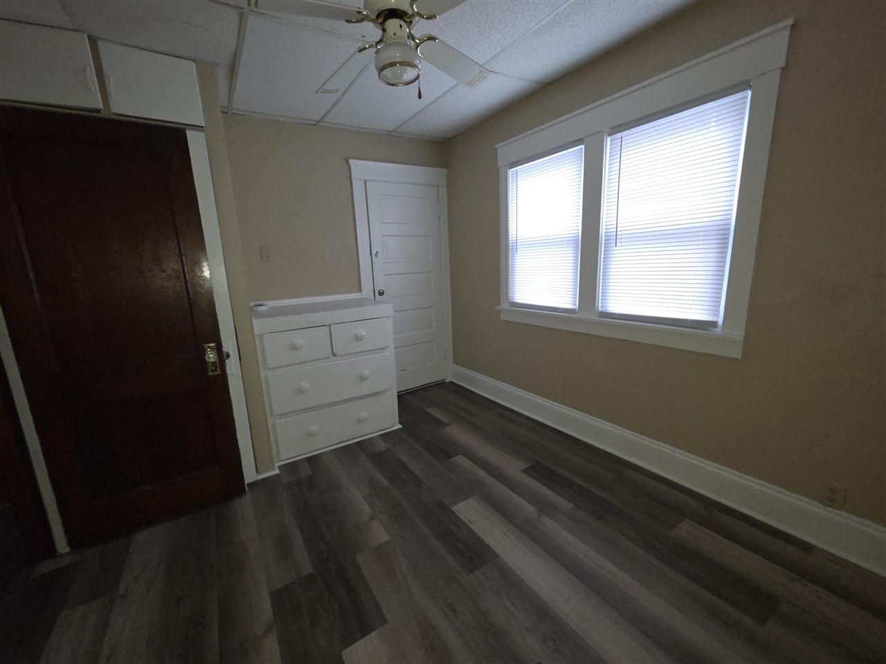 519 Seymour Avenue, Jackson, MI, 49202-3564