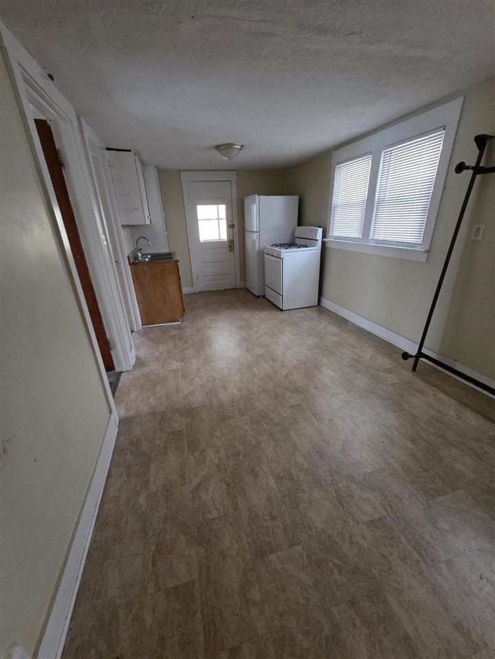 519 Seymour Avenue, Jackson, MI, 49202-3564