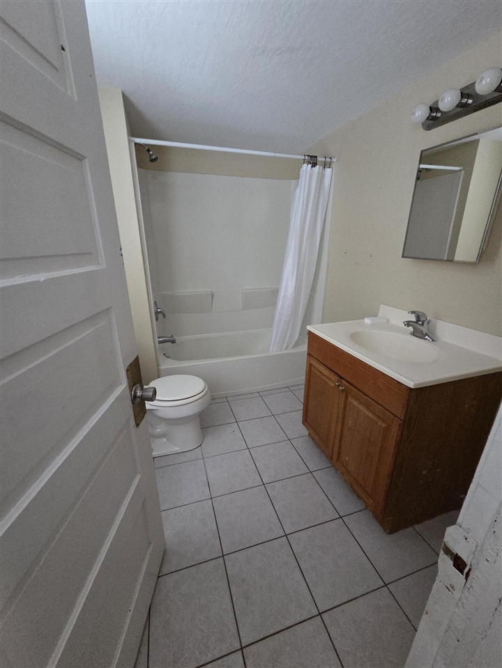 519 Seymour Avenue, Jackson, MI, 49202-3564