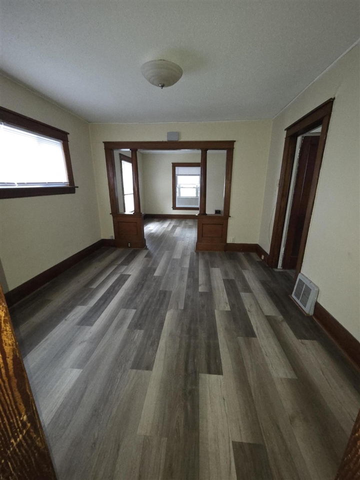 519 Seymour Avenue, Jackson, MI, 49202-3564