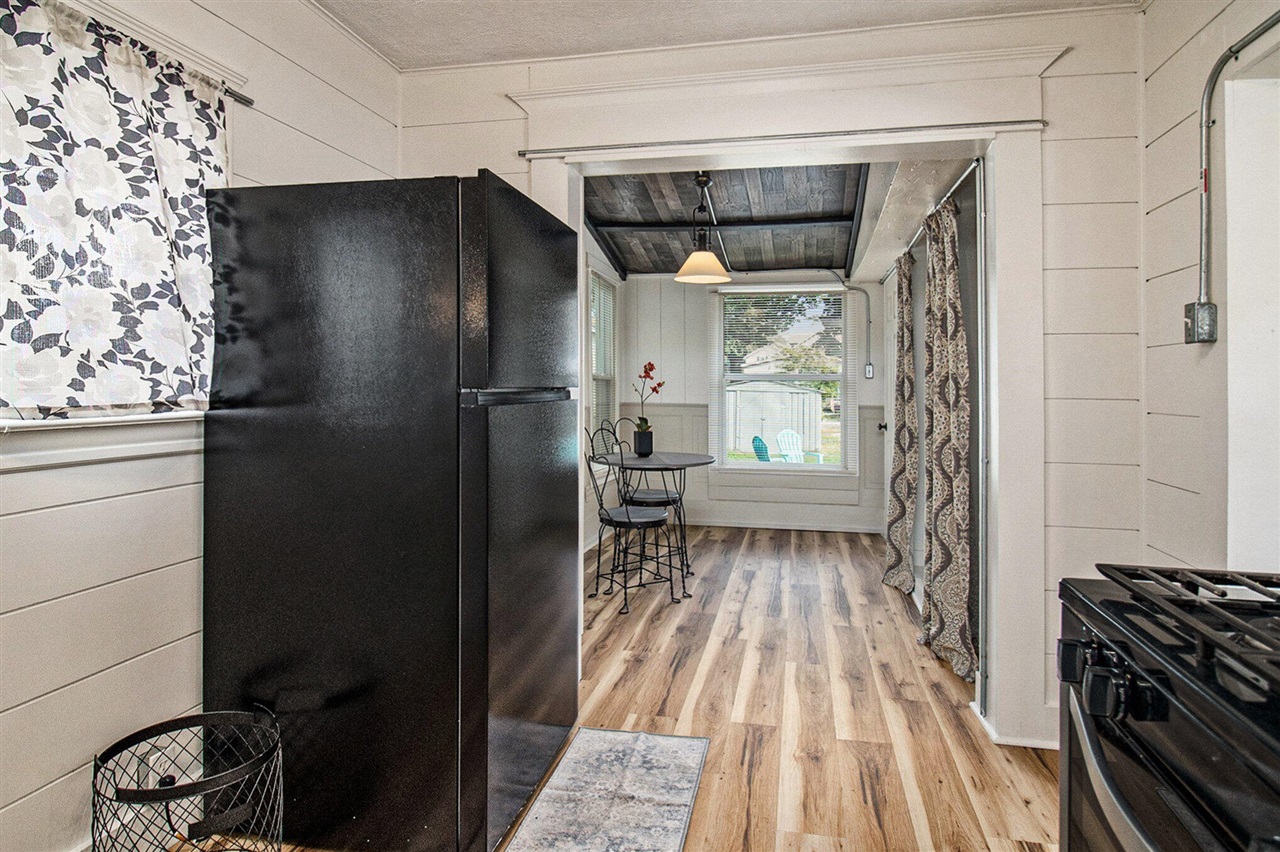 420 Robert Street, Ludington, MI, 49431-1673