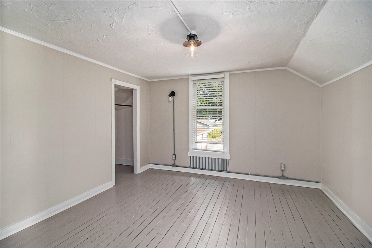 420 Robert Street, Ludington, MI, 49431-1673