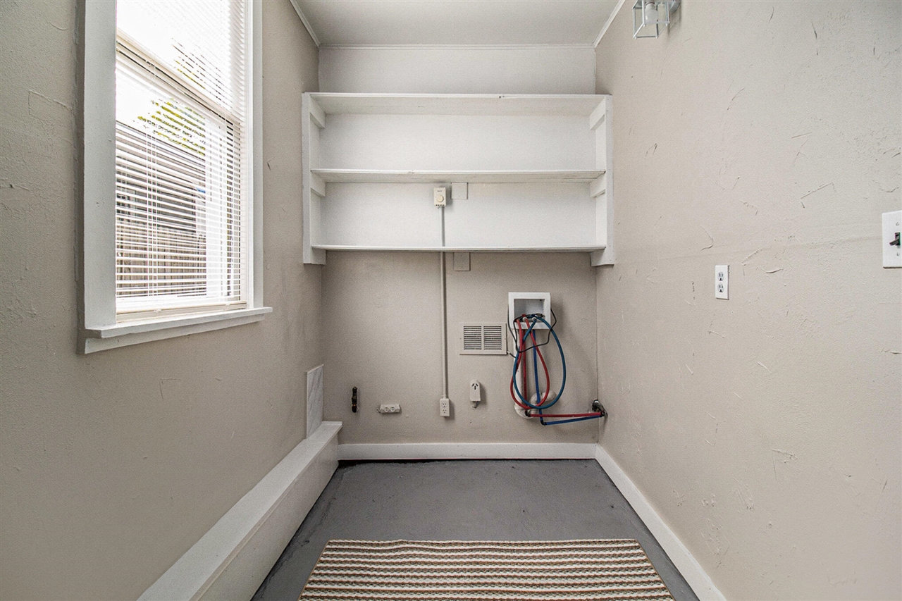 420 Robert Street, Ludington, MI, 49431-1673