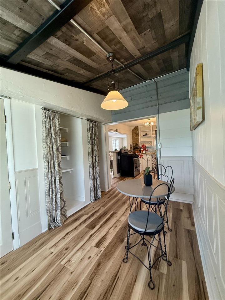 420 Robert Street, Ludington, MI, 49431-1673