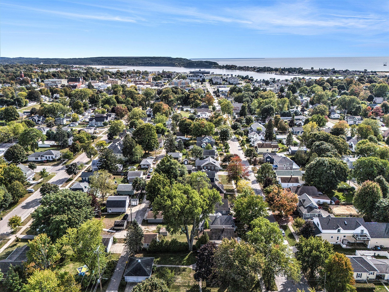 420 Robert Street, Ludington, MI, 49431-1673