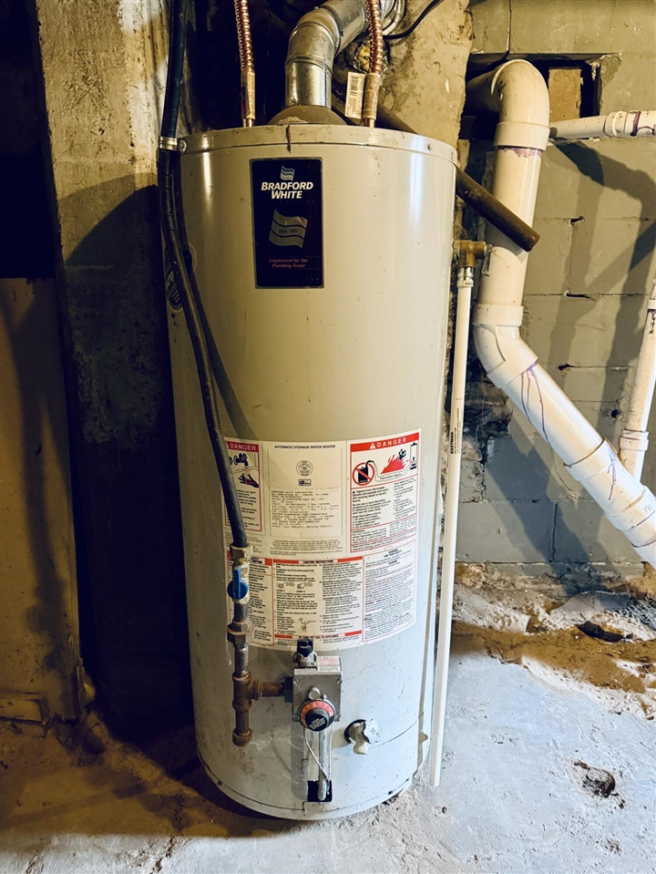 420 Robert Street, Ludington, MI, 49431-1673