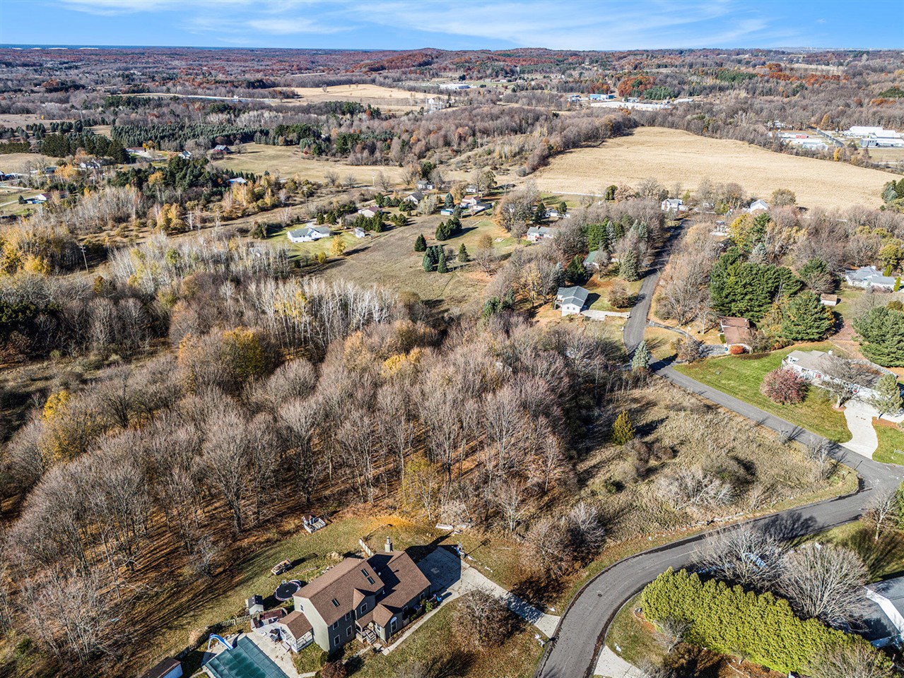 V/L Elliott, Shelby, MI, 49455-9103