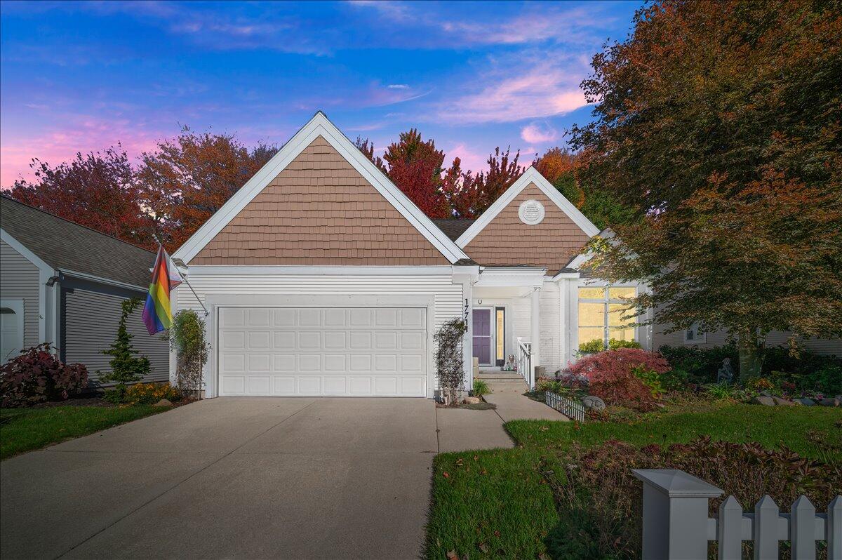 17711 Cobblefield Lane, Spring Lake, MI, 49456-9264