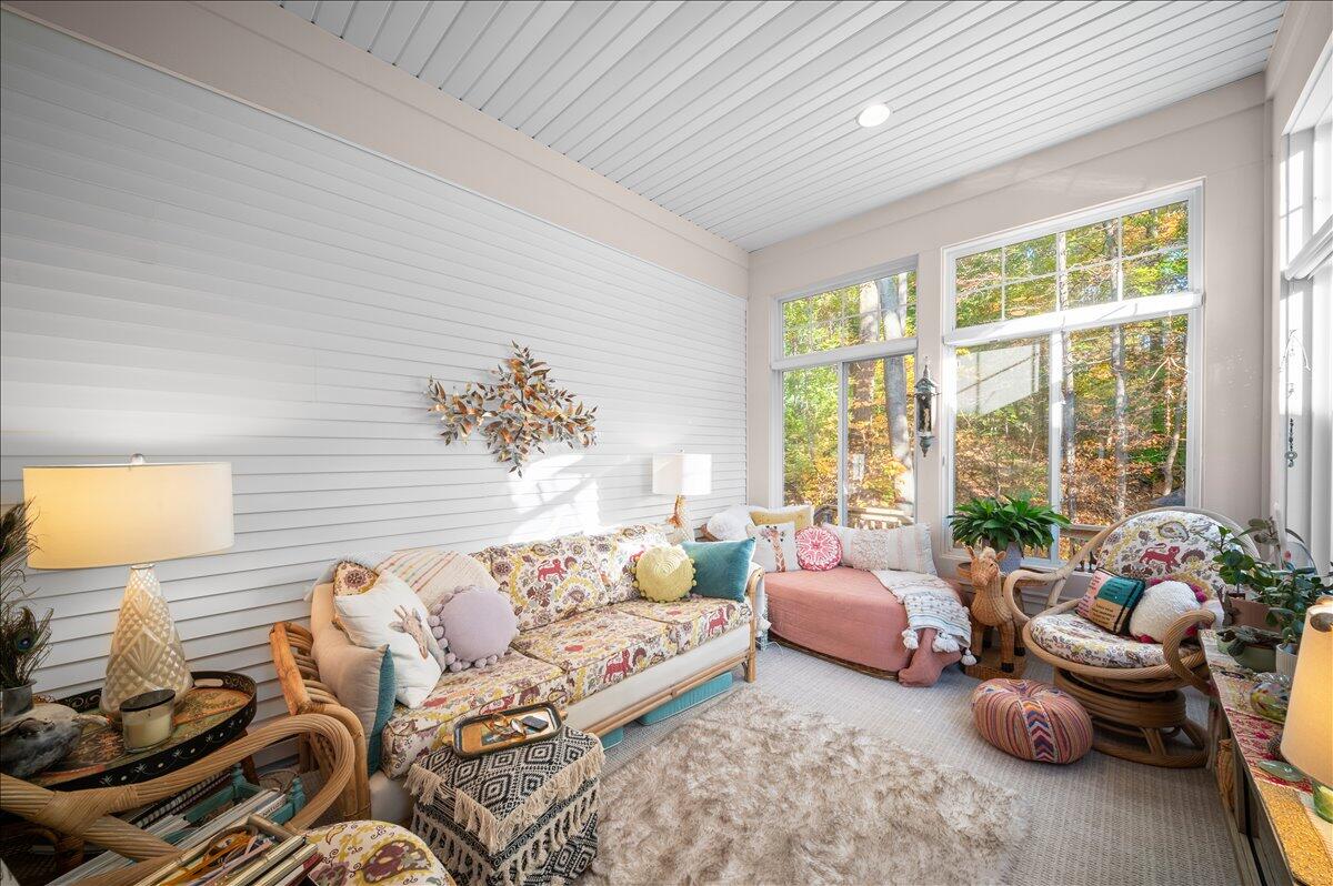 17711 Cobblefield Lane, Spring Lake, MI, 49456-9264