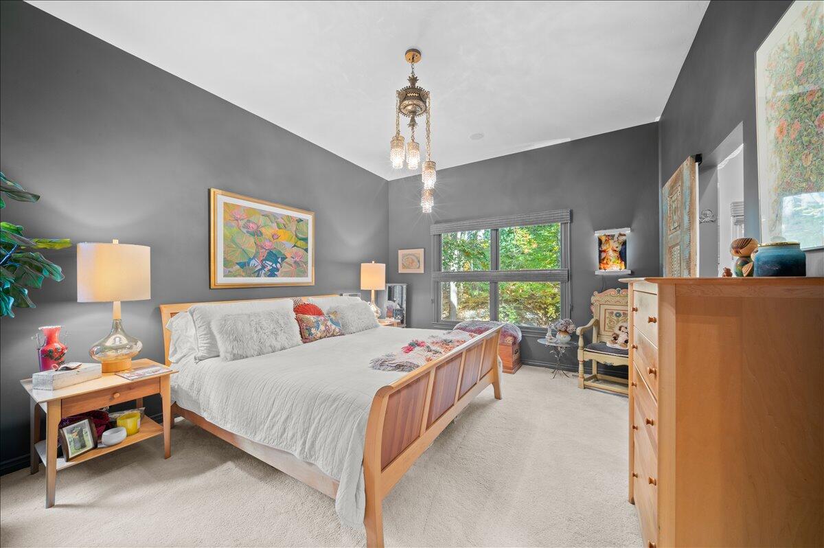 17711 Cobblefield Lane, Spring Lake, MI, 49456-9264