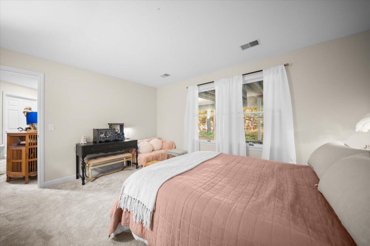 17711 Cobblefield Lane, Spring Lake, MI, 49456-9264