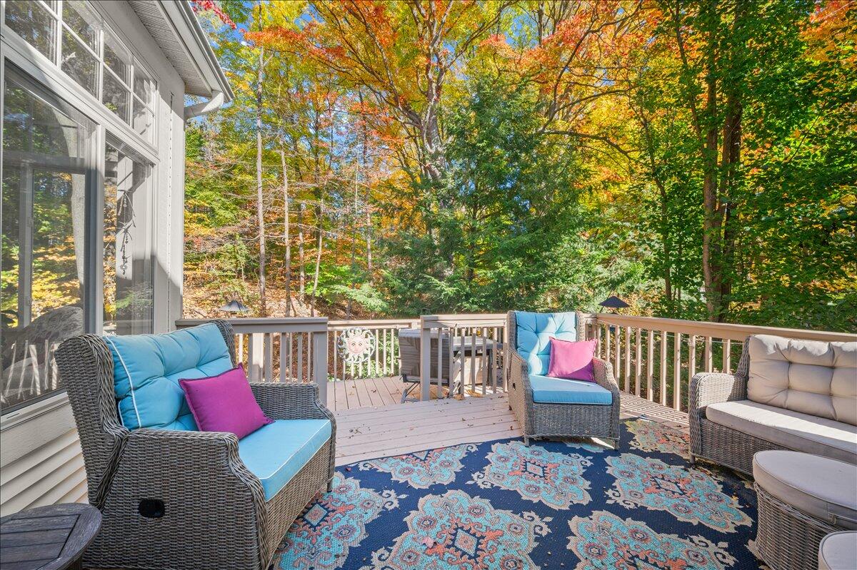 17711 Cobblefield Lane, Spring Lake, MI, 49456-9264