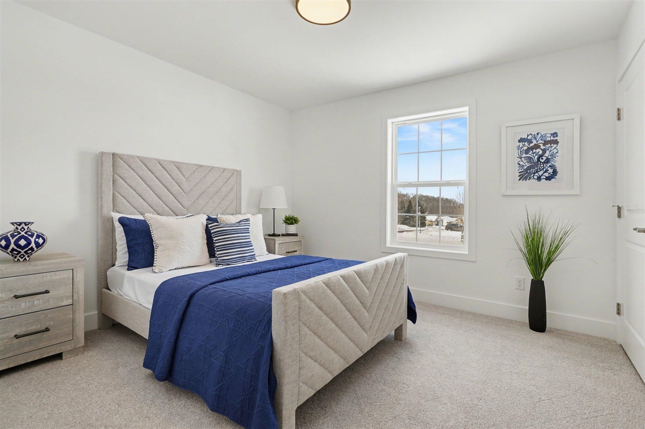 7642 Cinnamon Woods Trail, Kalamazoo, MI, 49004-6625