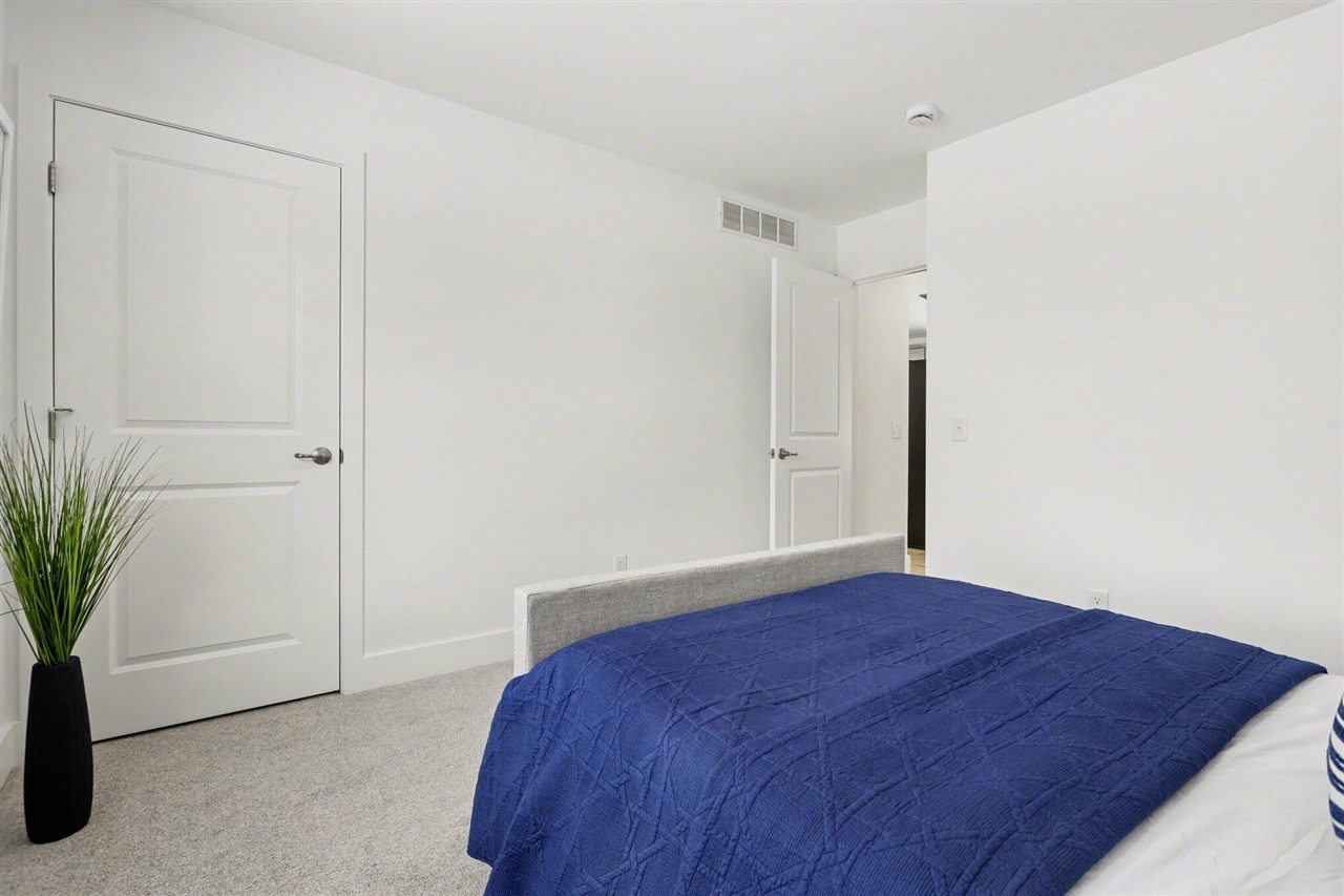 7642 Cinnamon Woods Trail, Kalamazoo, MI, 49004-6625