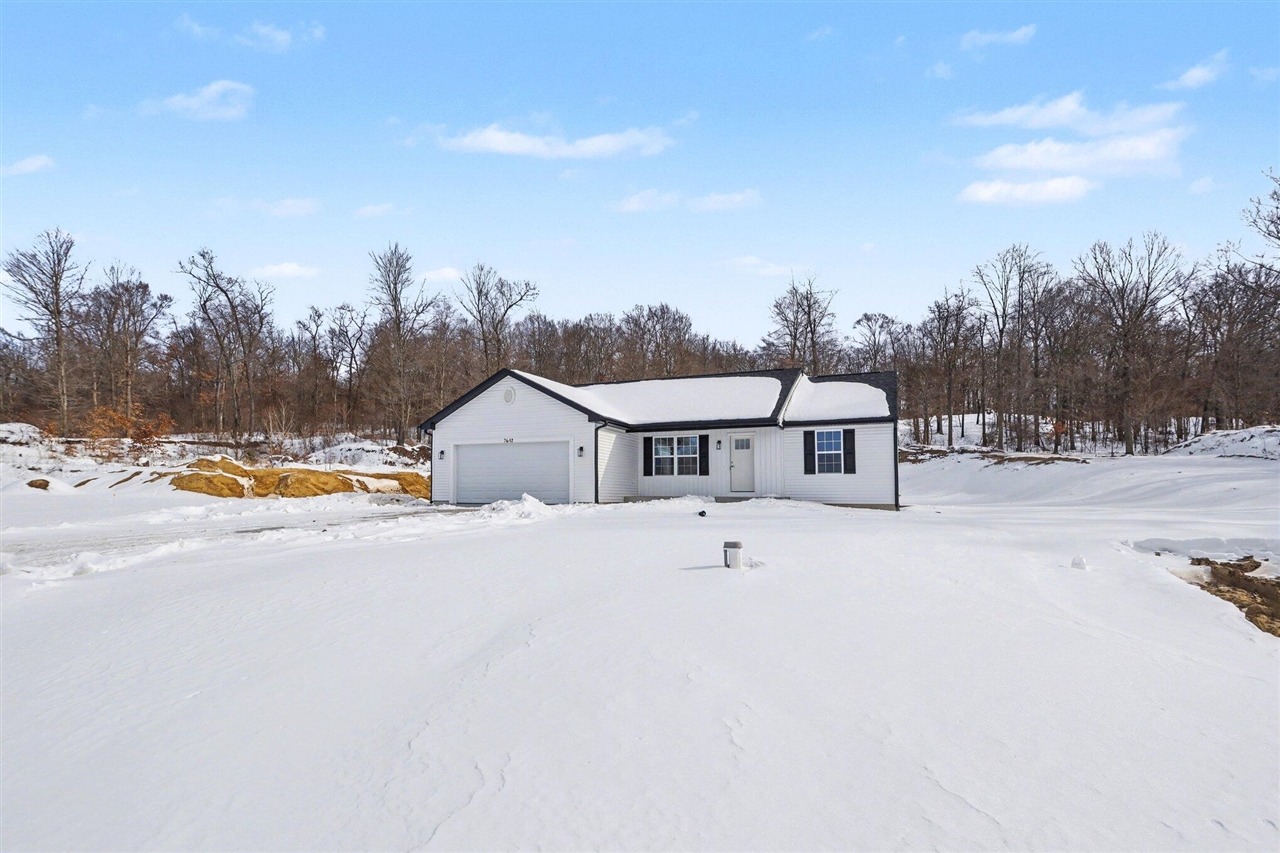 7642 Cinnamon Woods Trail, Kalamazoo, MI, 49004-6625