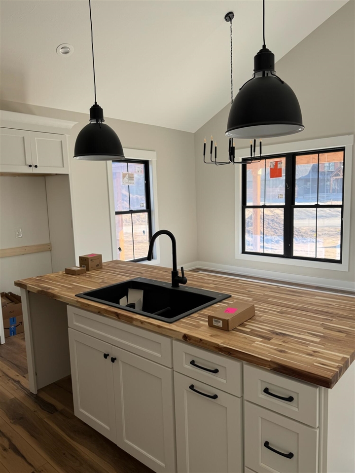 401 Sabine UNIT&nbsp;31 Drive, Muskegon, MI, 49442