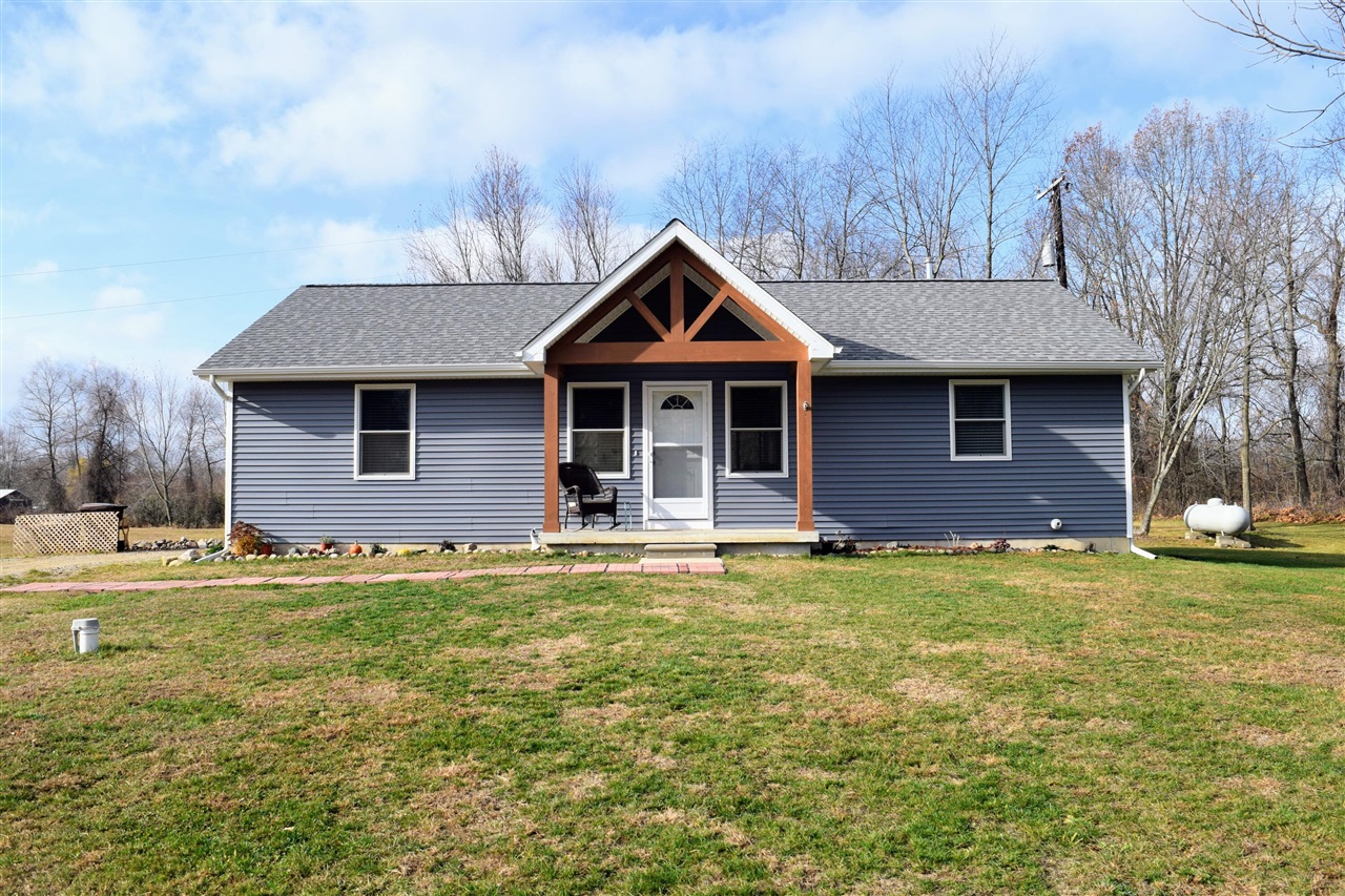 Homes for sale in Perry, MI | 14888 S State Rd, Perry, MI 48872 | MLS# 70506273