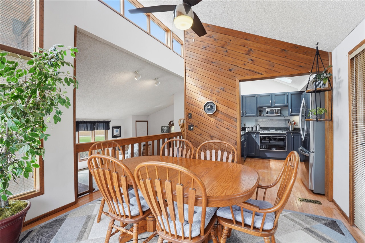 2725 Cooley Lake Road, Highland, MI, 48356-3310