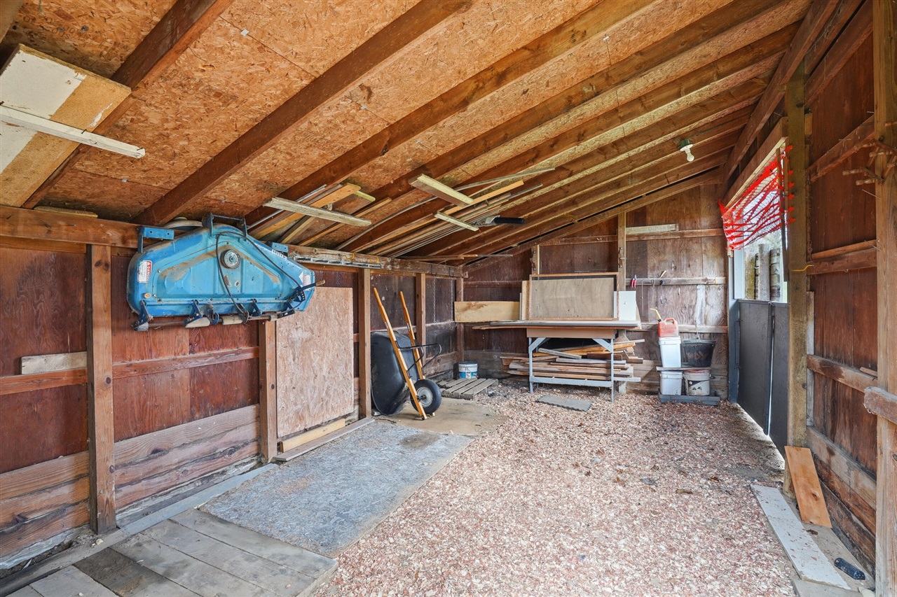 2725 Cooley Lake Road, Highland, MI, 48356-3310