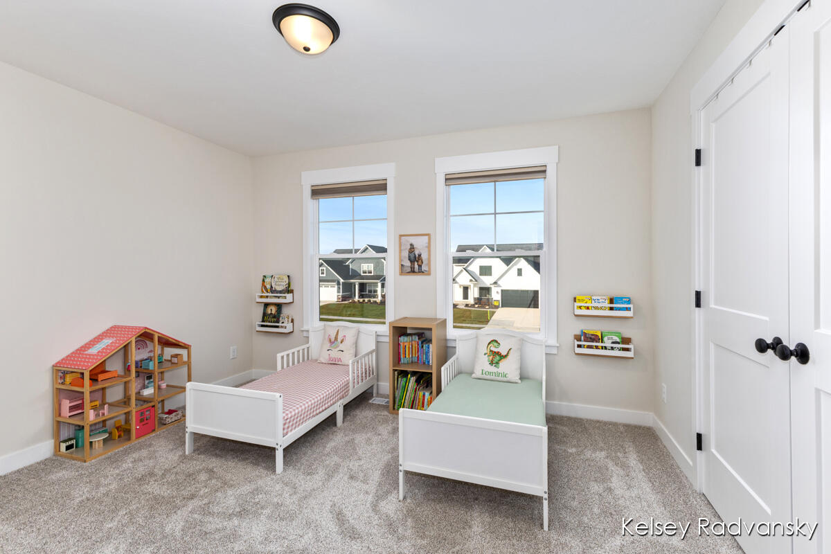 6450 Estate Drive, Byron Center, MI, 49315-9617