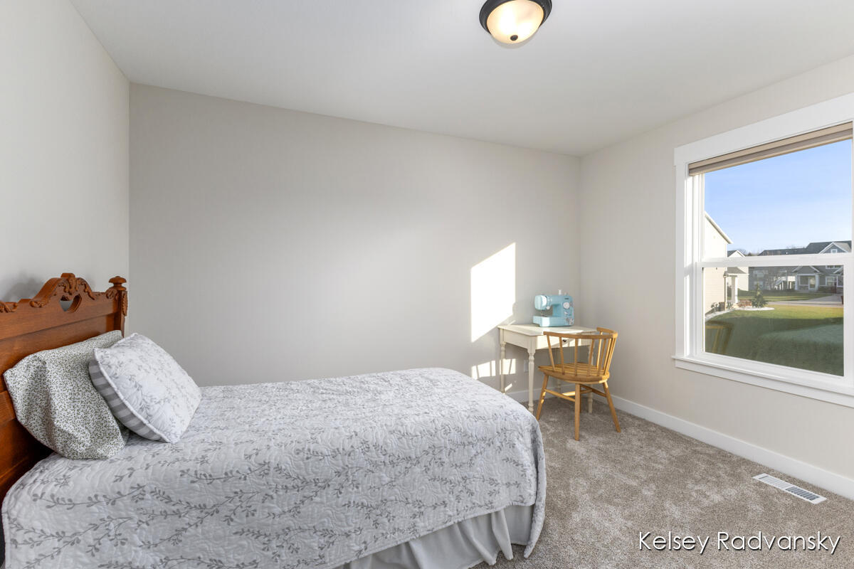 6450 Estate Drive, Byron Center, MI, 49315-9617