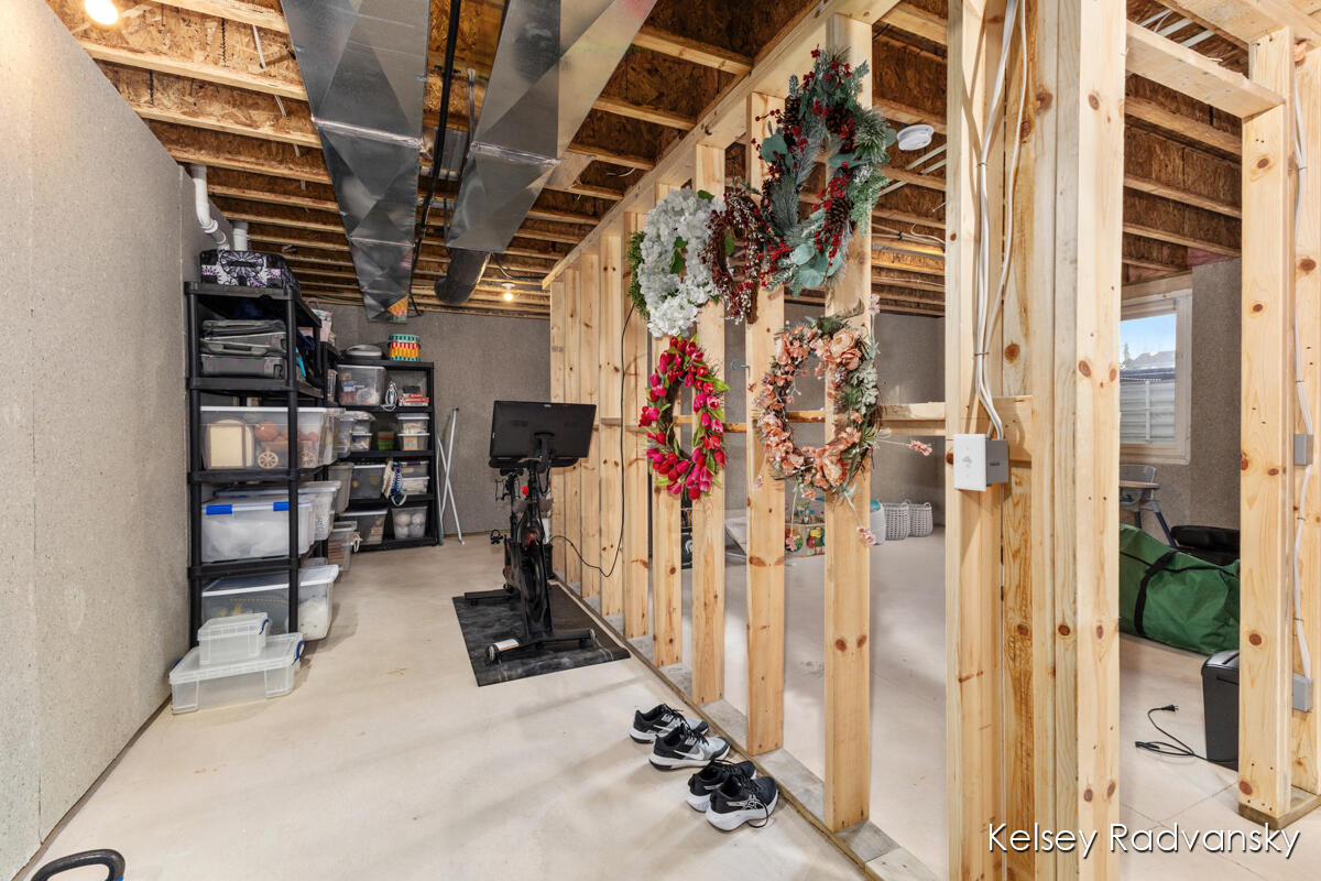 6450 Estate Drive, Byron Center, MI, 49315-9617