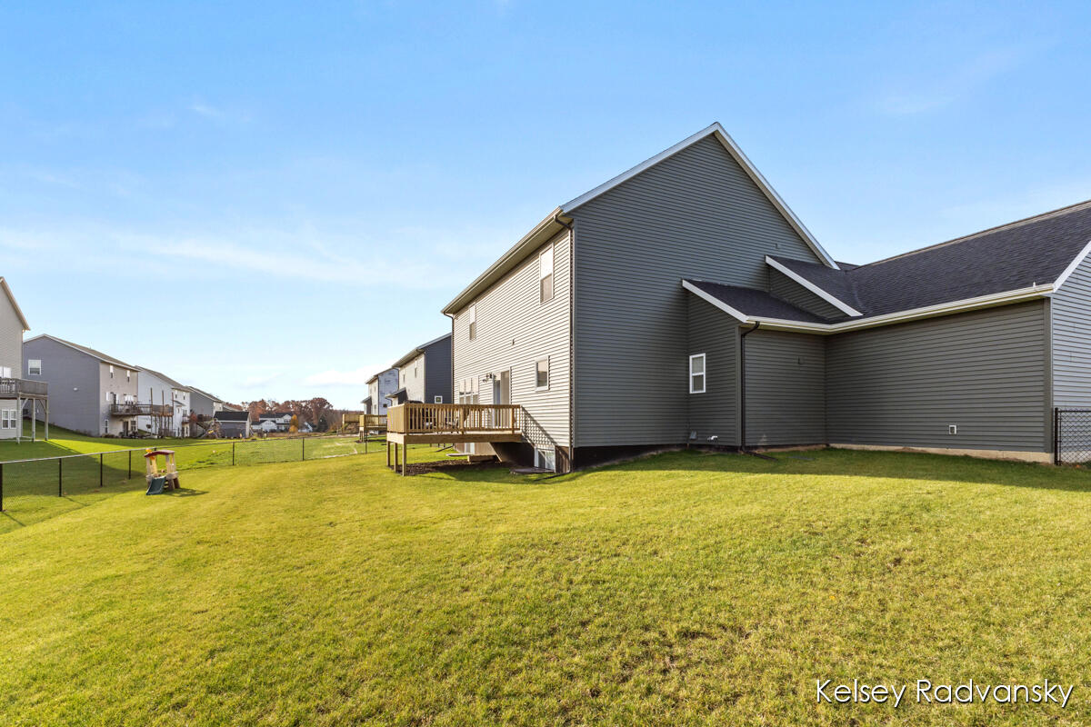 6450 Estate Drive, Byron Center, MI, 49315-9617