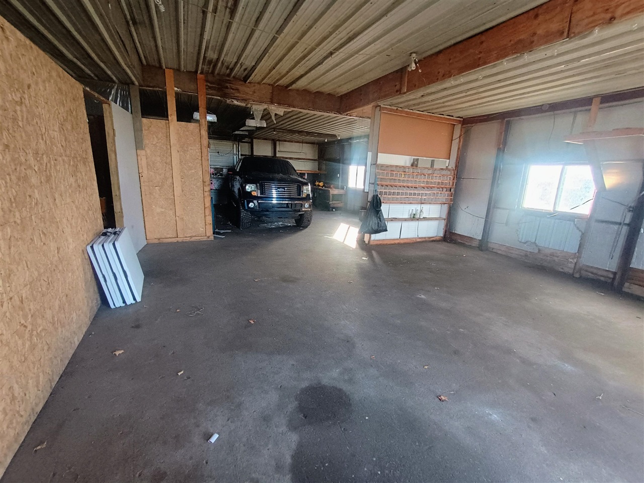 2924 W Van Buren Road, Hart, MI, 49420-8597