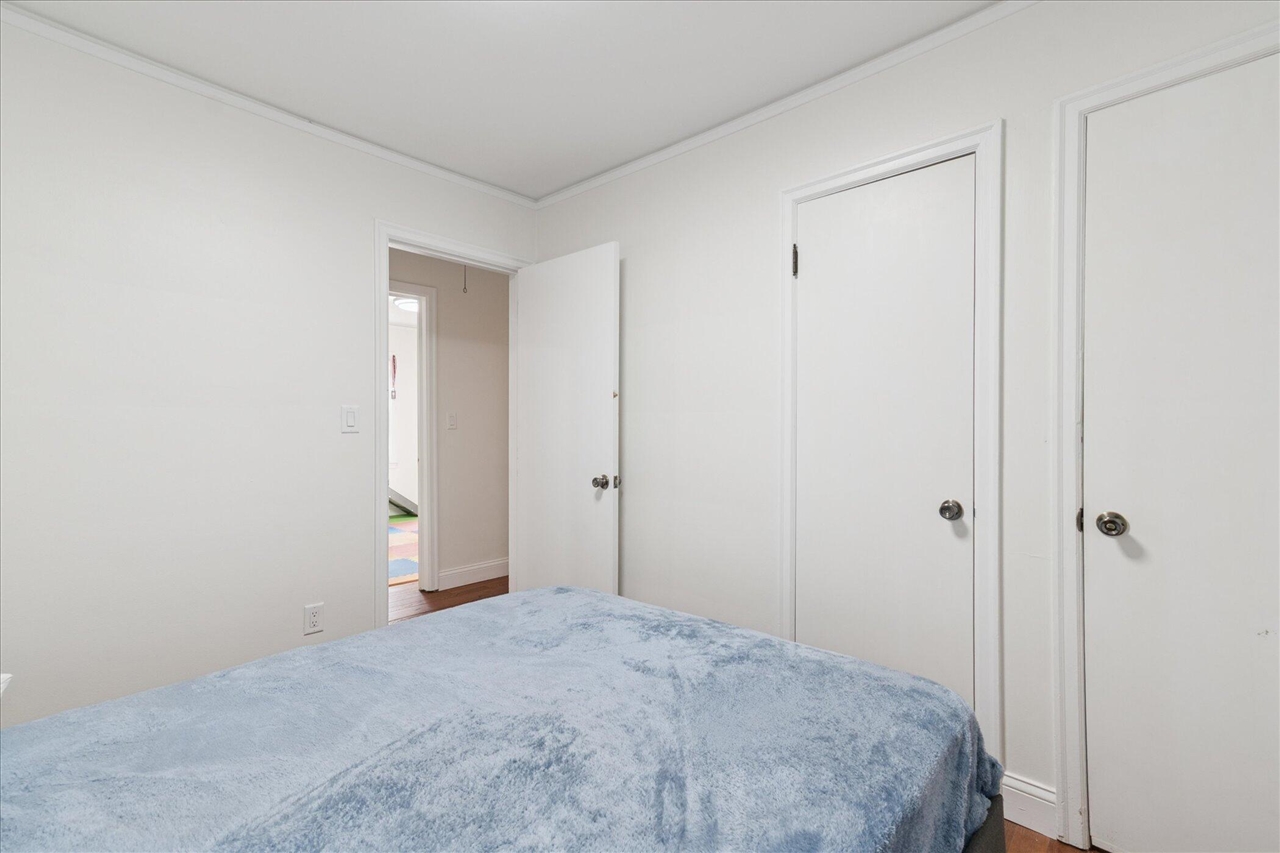 28140 Terrence Street, Livonia, MI, 48154-3442