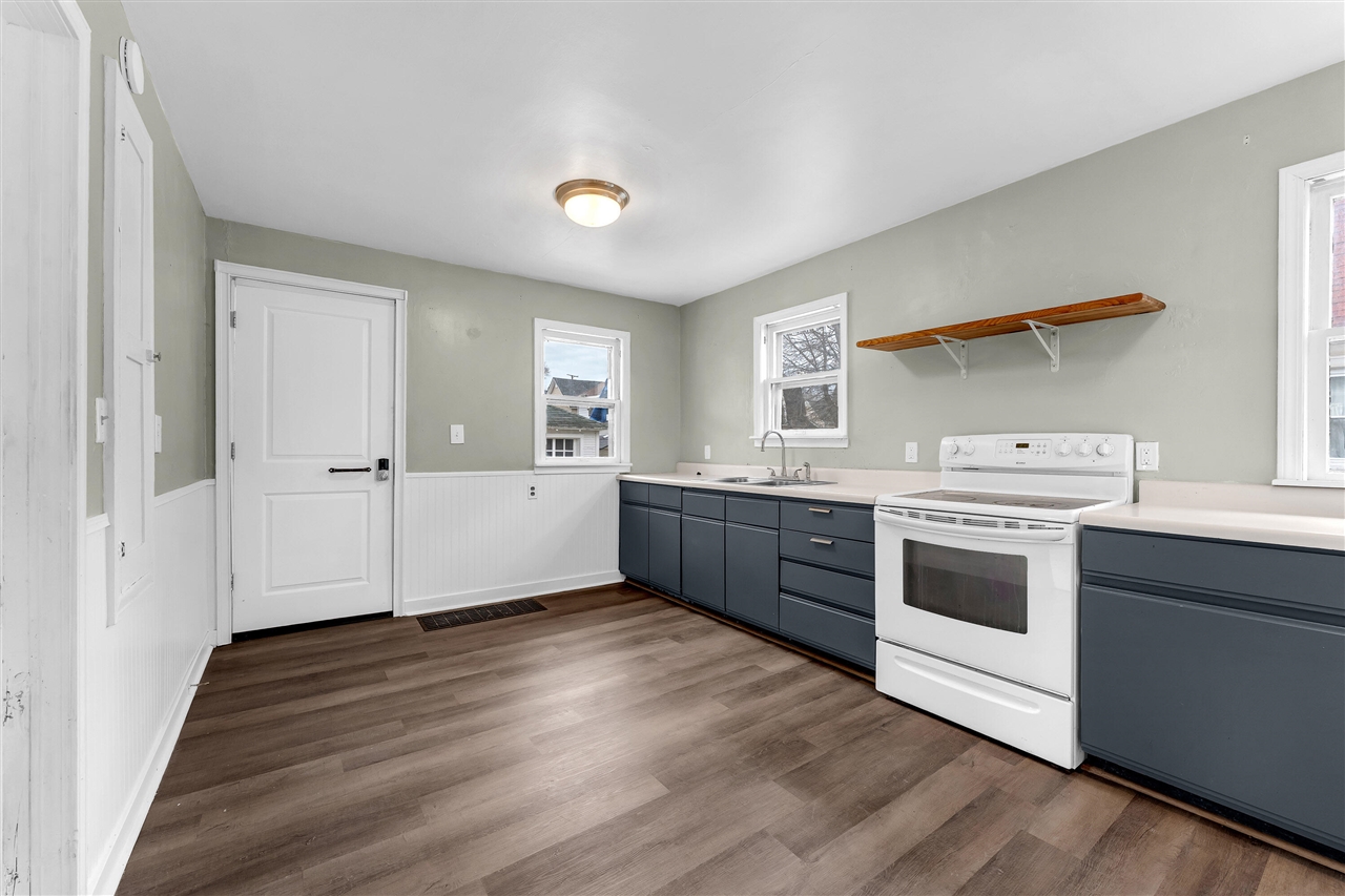 110 Post Avenue, Battle Creek, MI, 49014-5061