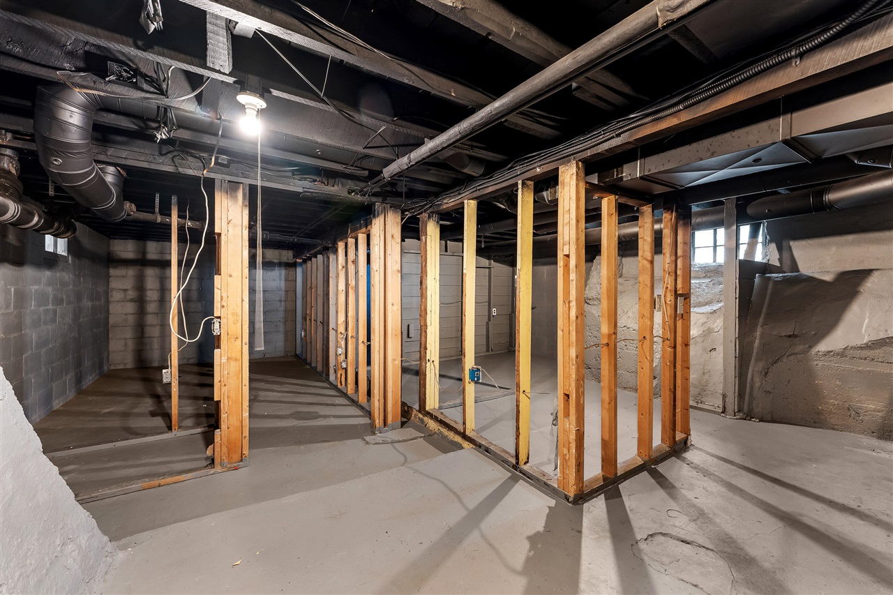 110 Post Avenue, Battle Creek, MI, 49014-5061