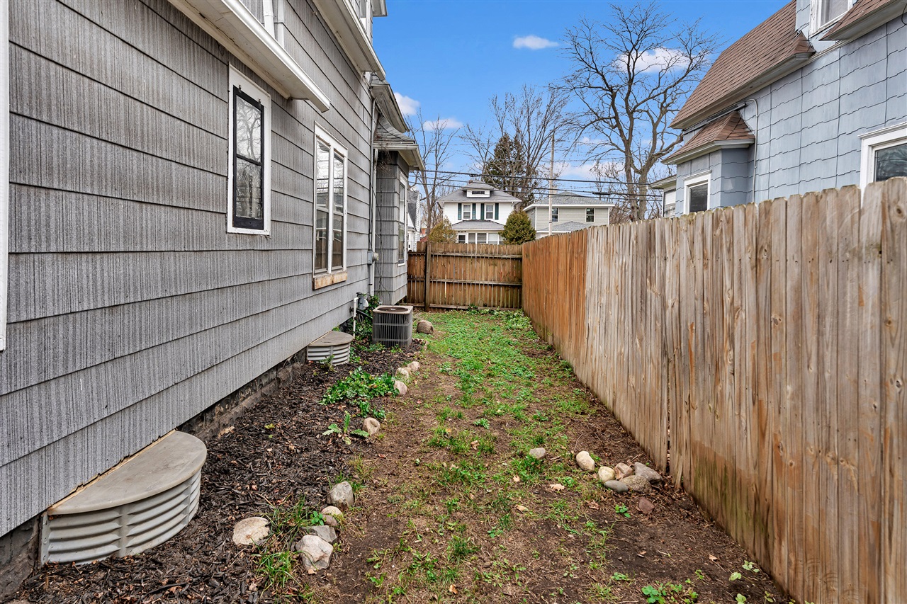 110 Post Avenue, Battle Creek, MI, 49014-5061