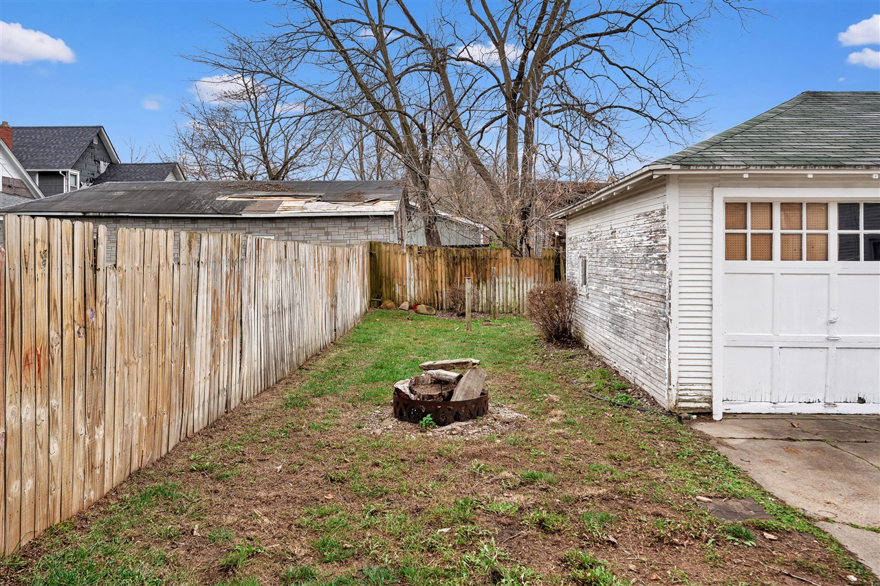 110 Post Avenue, Battle Creek, MI, 49014-5061