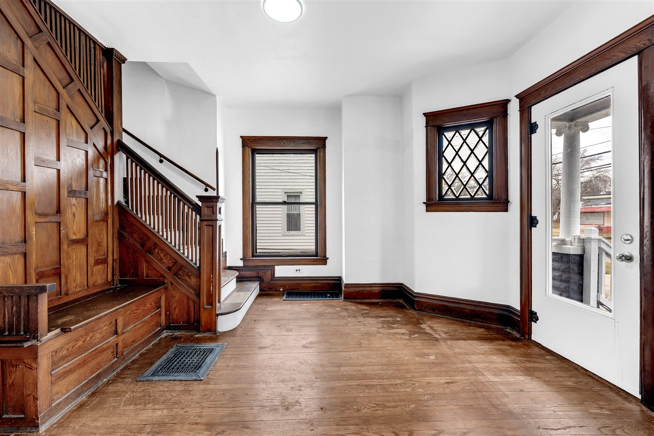 110 Post Avenue, Battle Creek, MI, 49014-5061