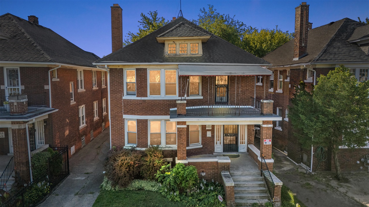 1665 Atkinson Street, Detroit, MI, 48206-2006