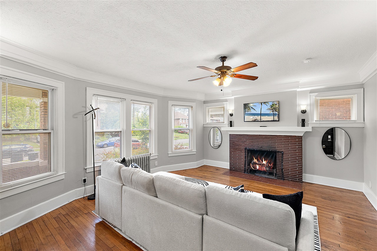 1665 Atkinson Street, Detroit, MI, 48206-2006