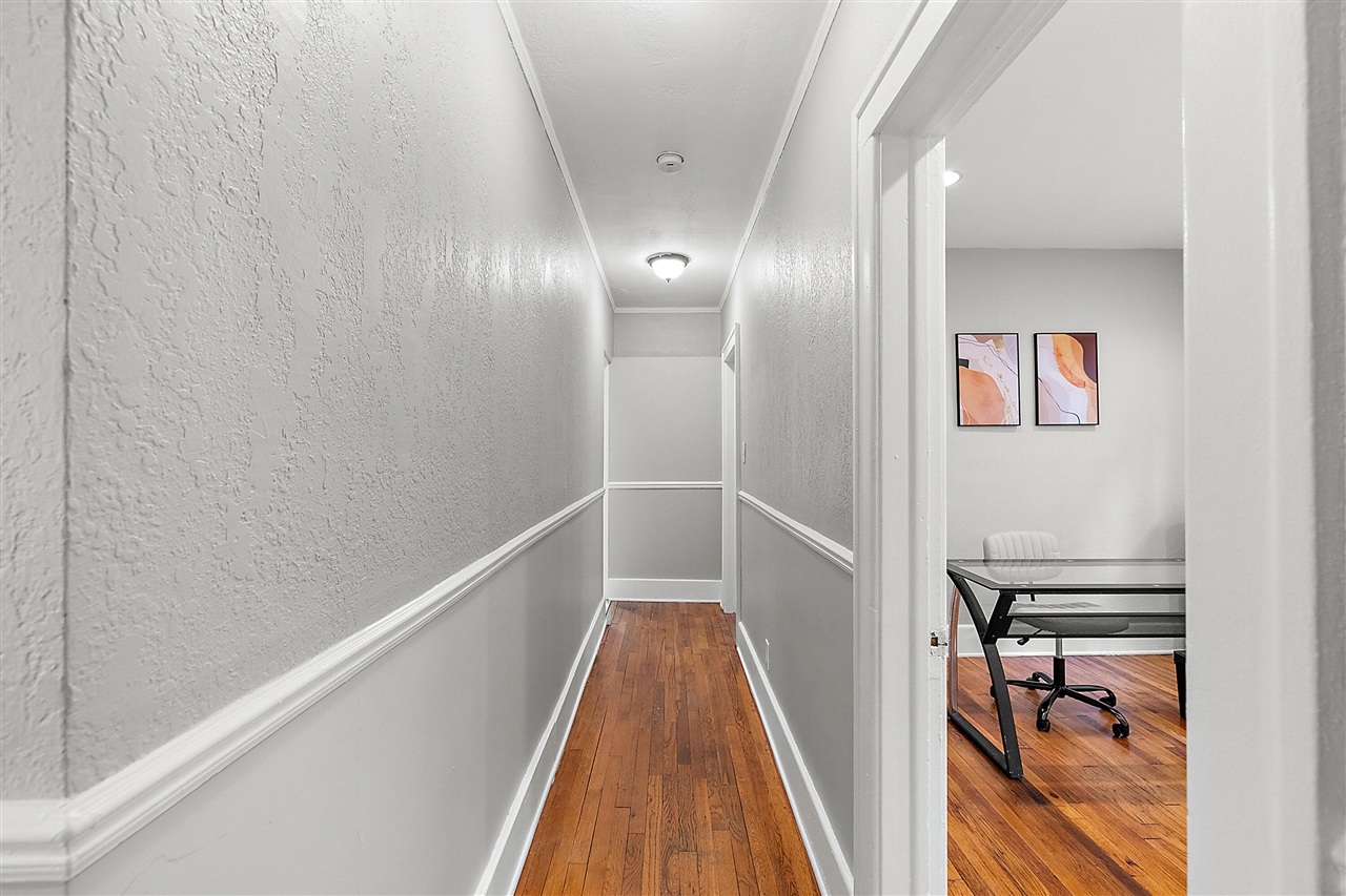 1665 Atkinson Street, Detroit, MI, 48206-2006