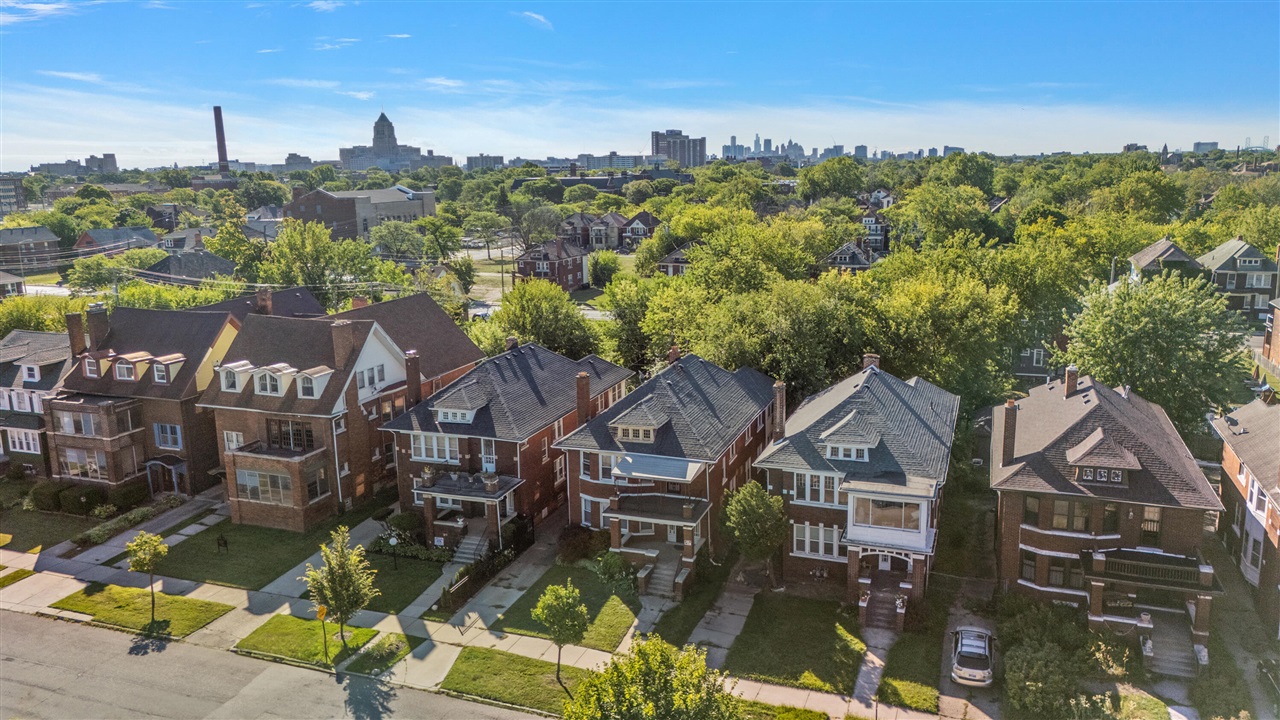 1665 Atkinson Street, Detroit, MI, 48206-2006