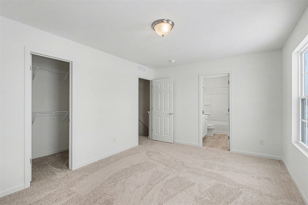 1037 Foxglove Avenue, Vicksburg, MI, 49097