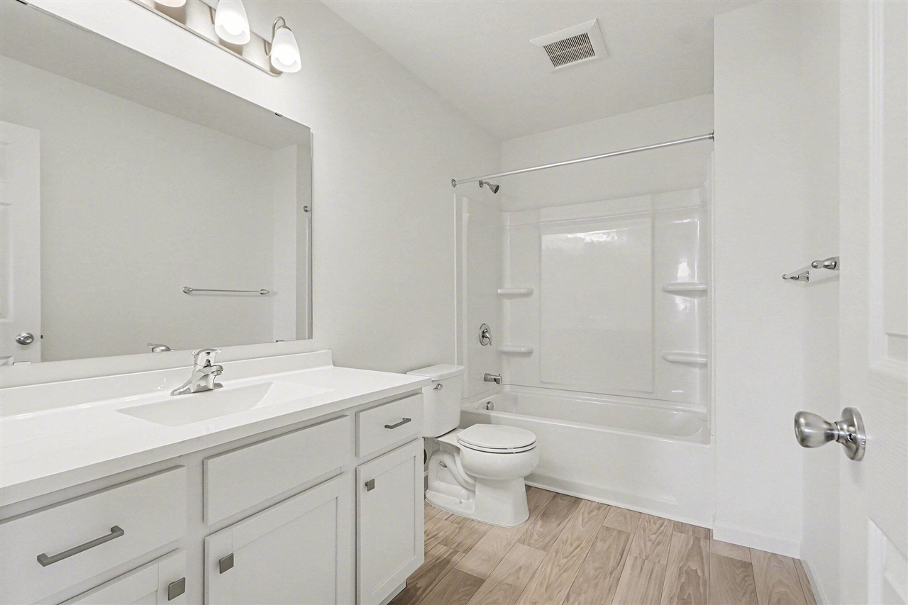 1037 Foxglove Avenue, Vicksburg, MI, 49097