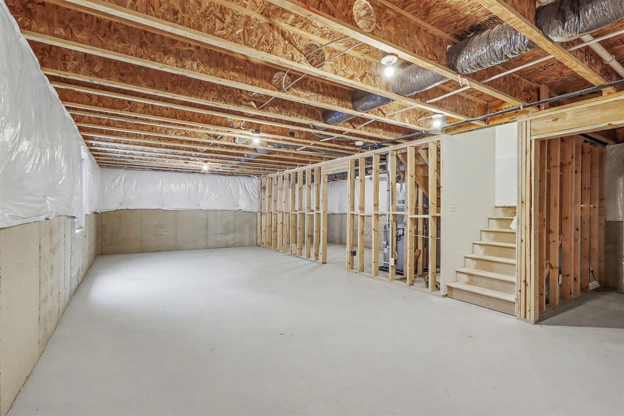 1037 Foxglove Avenue, Vicksburg, MI, 49097