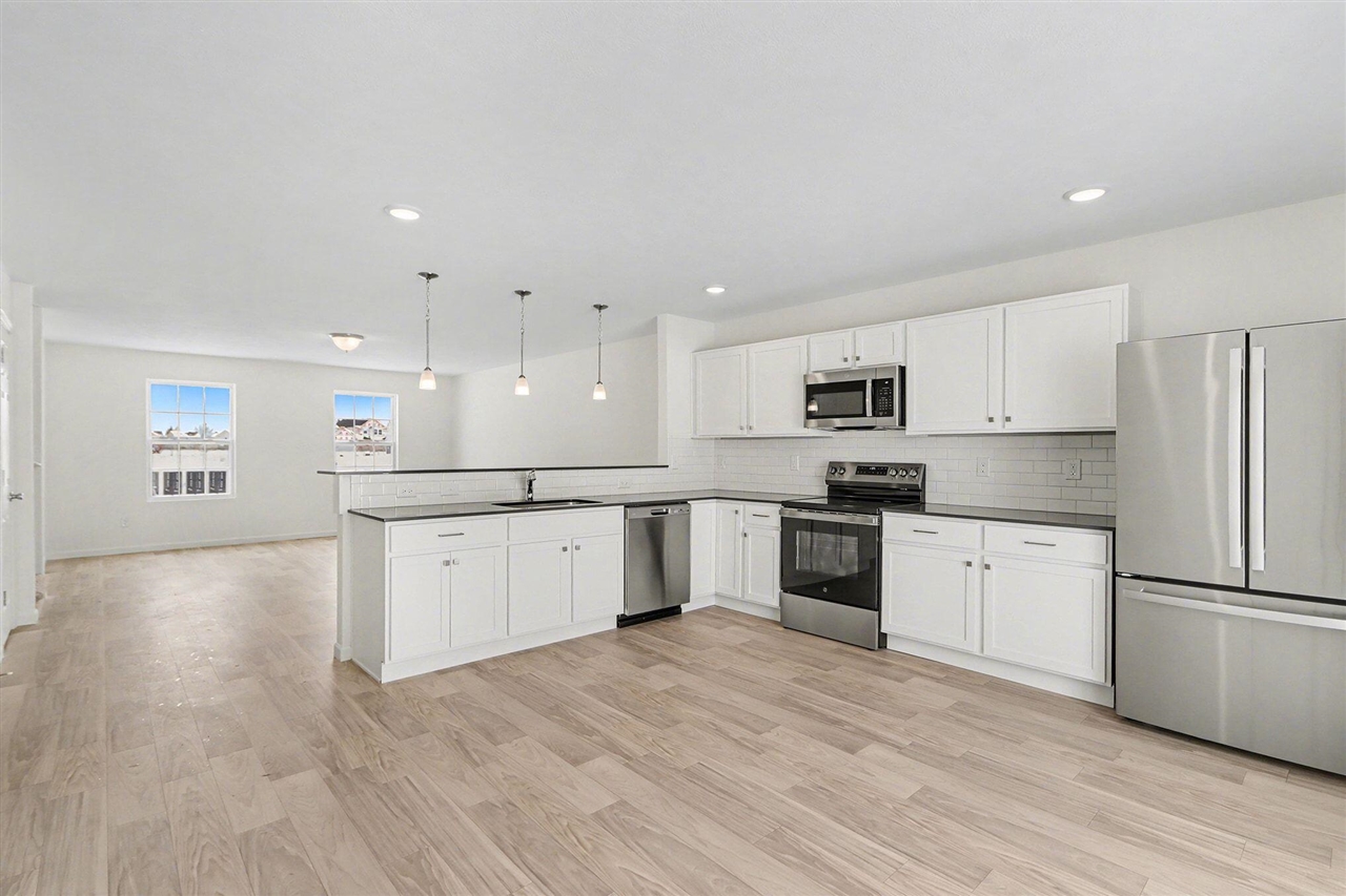 1037 Foxglove Avenue, Vicksburg, MI, 49097