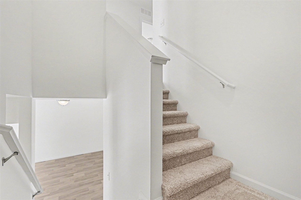 1037 Foxglove Avenue, Vicksburg, MI, 49097