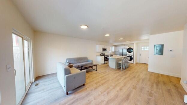 912 Mary Street, Ann Arbor, MI, 48104