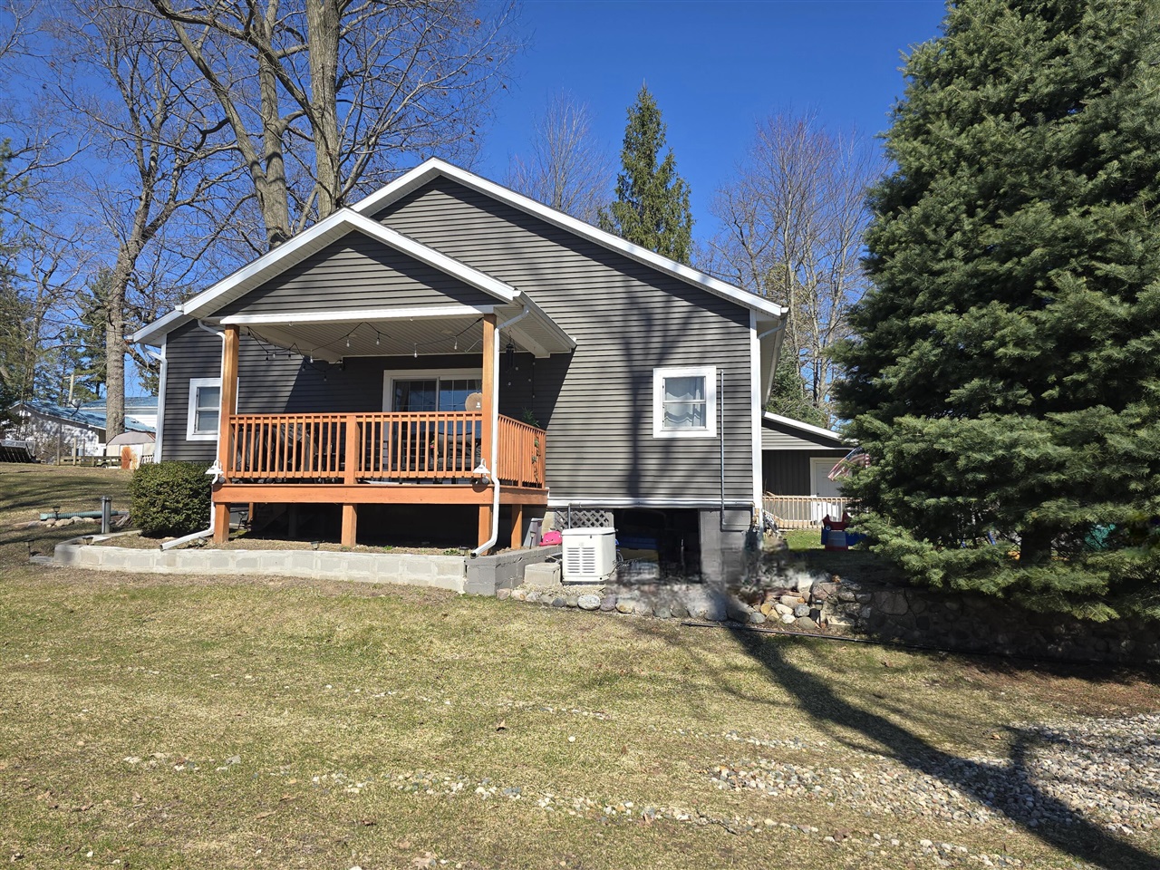 4325 Indian Isle Street, Battle Creek, MI, 49017-9272