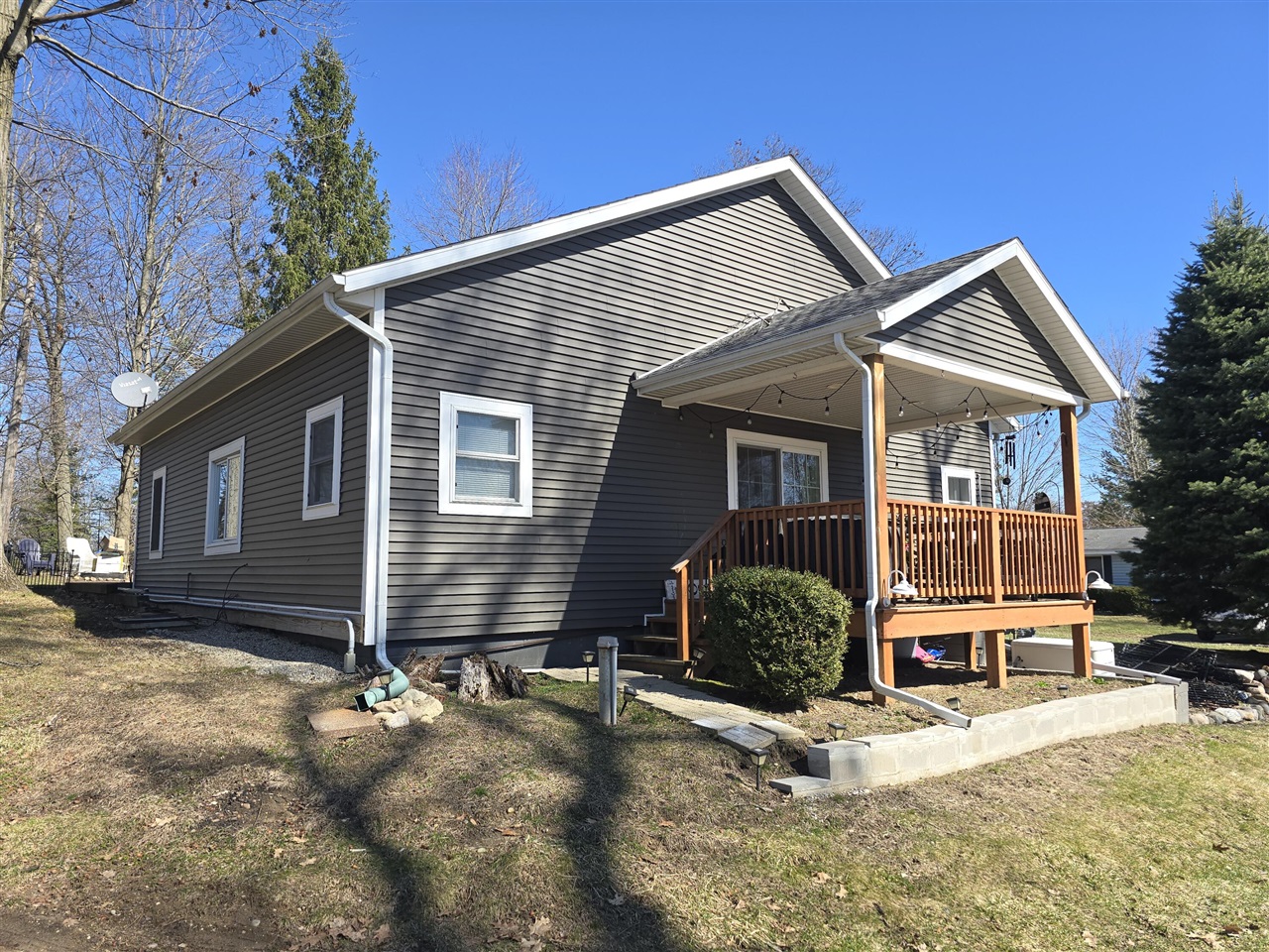 4325 Indian Isle Street, Battle Creek, MI, 49017-9272