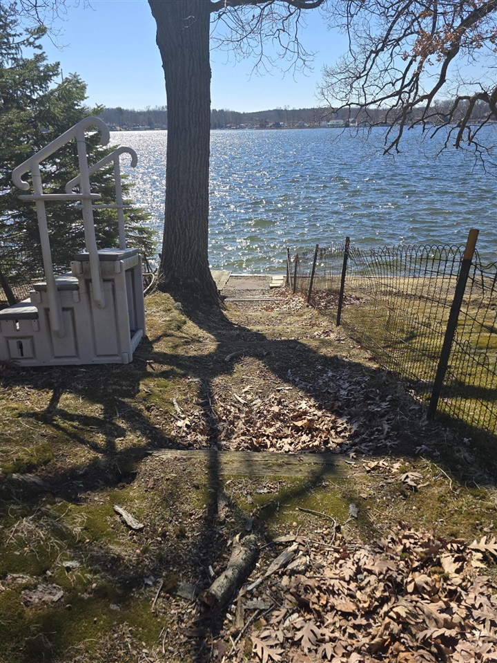 4325 Indian Isle Street, Battle Creek, MI, 49017-9272