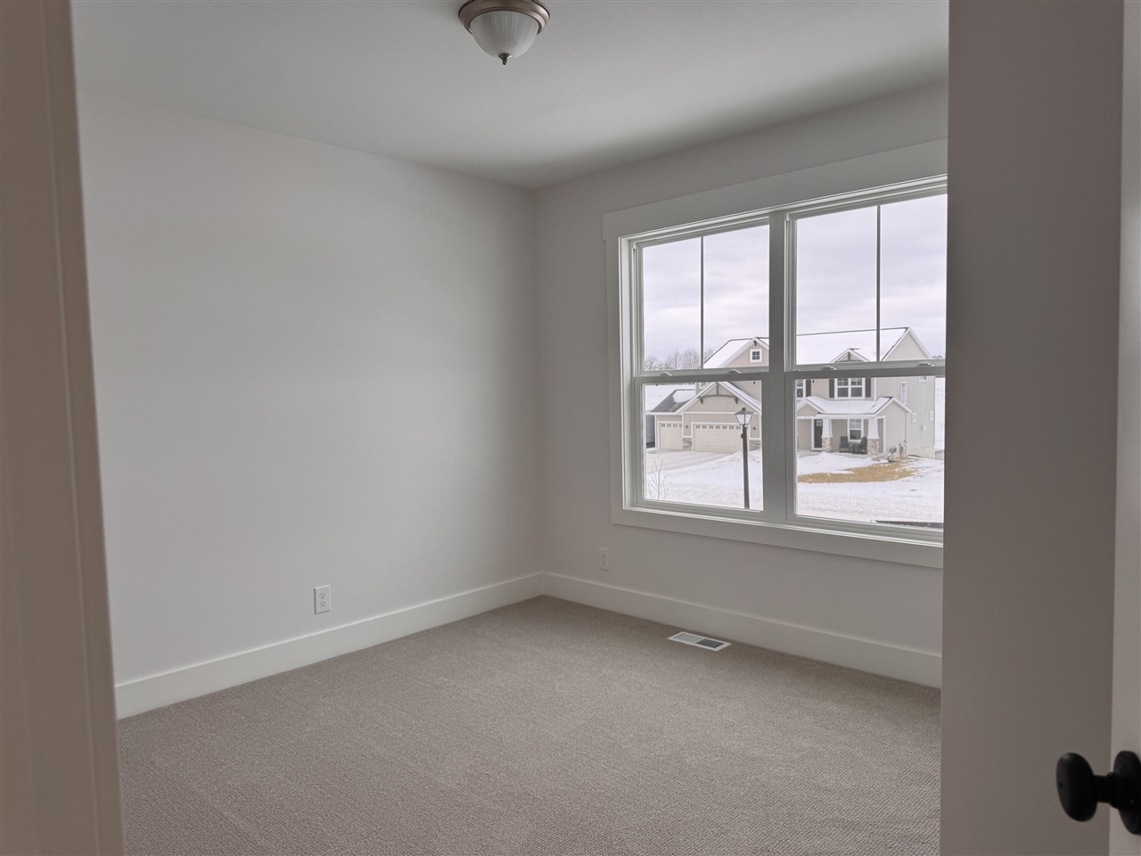 8288 Eagle Peak Drive, Jenison, MI, 49428-8792