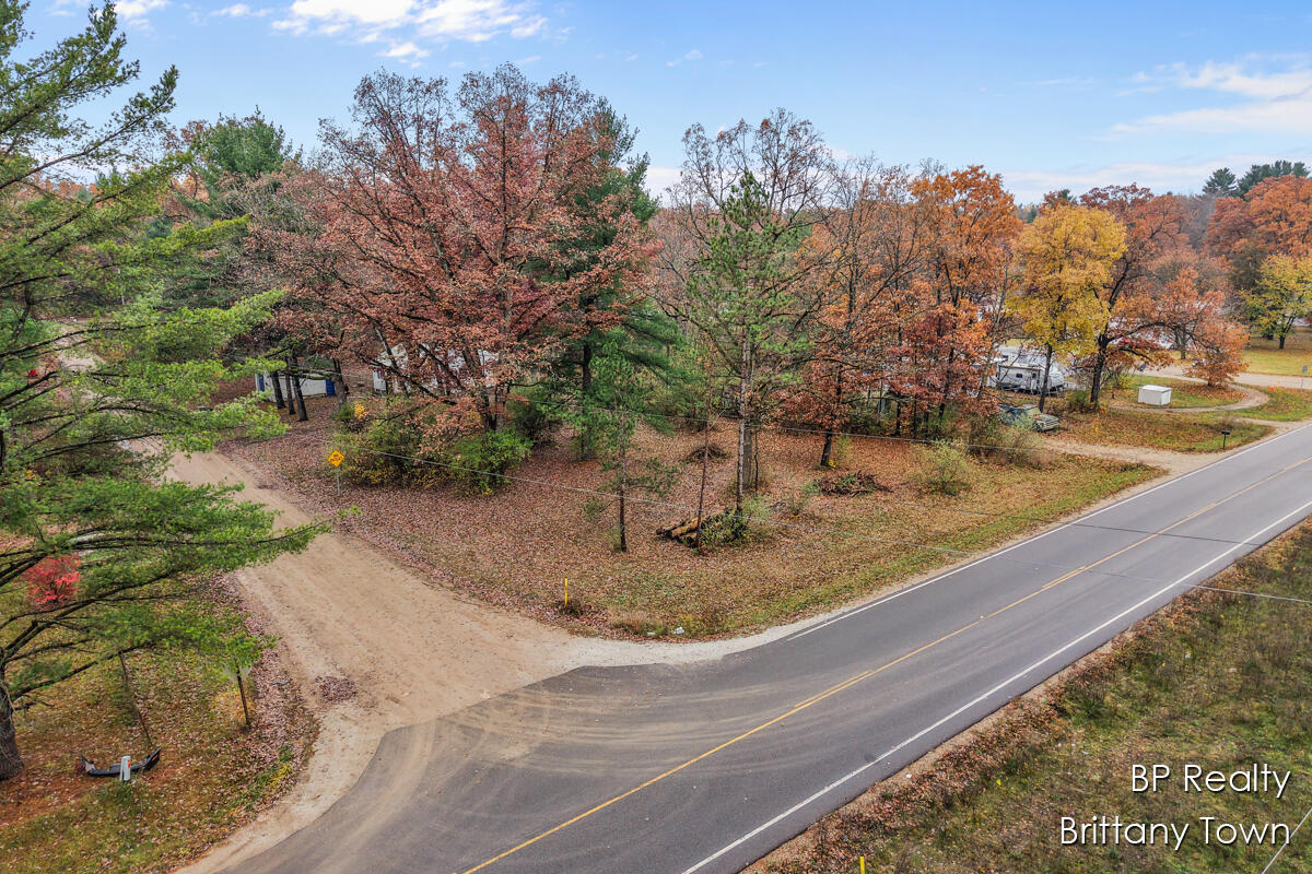 7344 E 40th Street, Newaygo, MI, 49337-9513