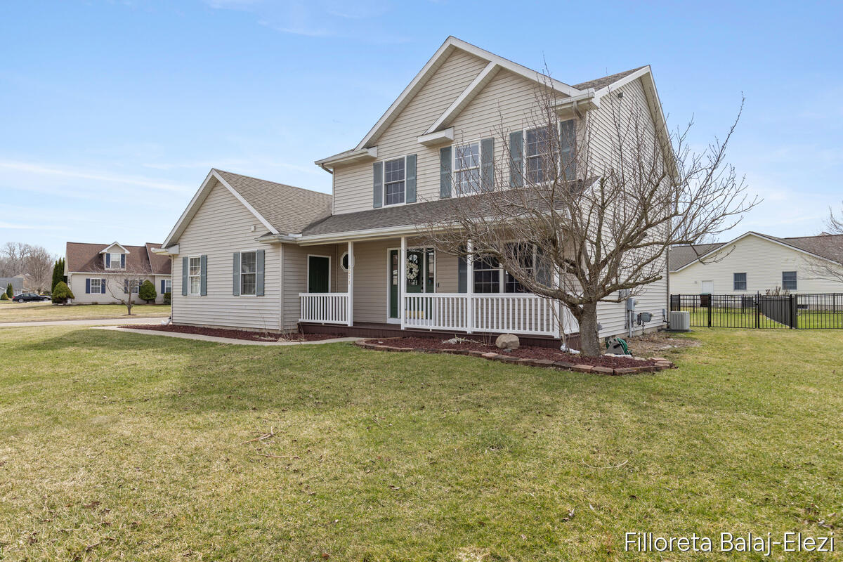 Homes for sale in Holt, MI | 5071 Haddon Hall Dr, Holt, MI 48842 | MLS# 70507676